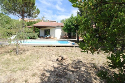 /international/fr/limoux-languedoc-roussillon-310101669807/