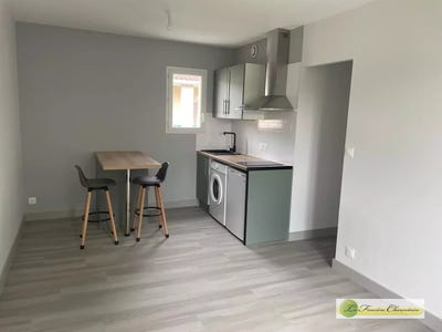 /international/fr/angouleme-charente-310108056544/