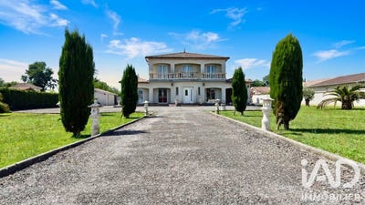 /international/fr/cussac-fort-medoc-aquitaine-310109237108/