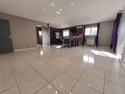 /international/fr/lignan-sur-orb-languedoc-roussillon-310106627599/