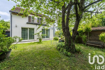 /international/fr/vitry-sur-seine-ile-de-france-310100275719/