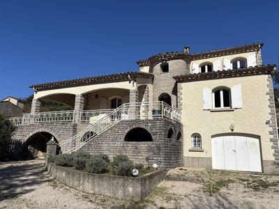 /international/fr/sumene-languedoc-roussillon-310109127968/?lang=th