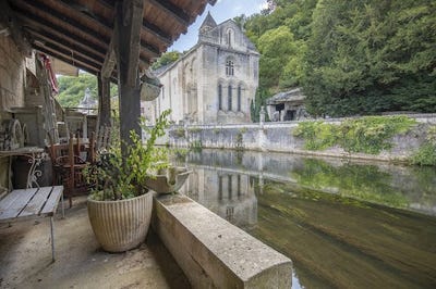 /international/fr/brantome-aquitaine-310100670427/