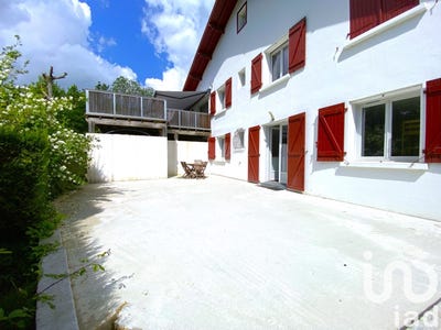 /international/fr/urcuit-aquitaine-310100106689/