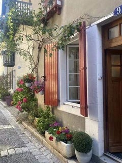 /international/fr/salies-de-bearn-aquitaine-120087898252/