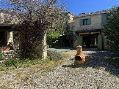 /international/fr/castelnau-valence-languedoc-roussillon-310107070321/