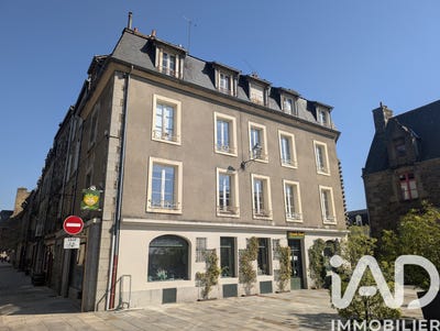 /international/fr/fougeres-brittany-310107410119/