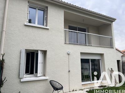 /international/fr/royan-charente-310108828645/