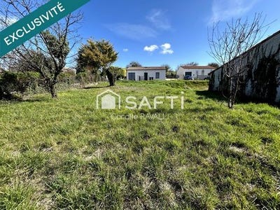 /international/fr/la-couronne-charente-310106997300/