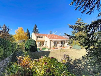 /international/fr/vernet-les-bains-languedoc-roussillon-310099566471/