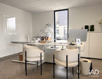 /international/fr/trelaze-pays-de-la-loire-310109044223/