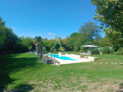 /international/fr/briollay-pays-de-la-loire-310104462477/