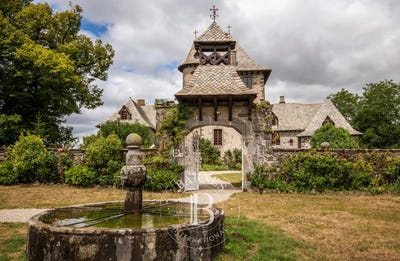 /international/fr/aurillac-auvergne-310100608403/