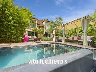/international/fr/33bis-chemin-de-la-butte-l-etang-la-ville-ile-de-france-310100492600/