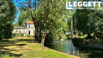 /international/fr/cognac-charente-310101324718/?lang=fr