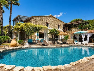 /international/fr/bonifacio-corsica-310108455578/