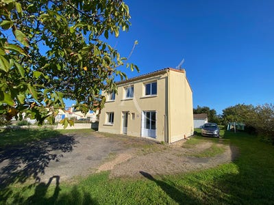 /international/fr/avrille-pays-de-la-loire-310104465334/