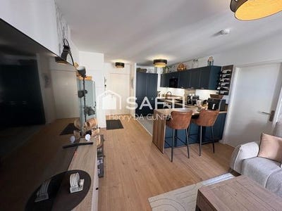/international/fr/parentis-en-born-aquitaine-310105833488/