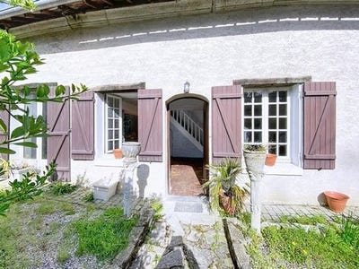 /international/fr/compiegne-picardie-310107863726/