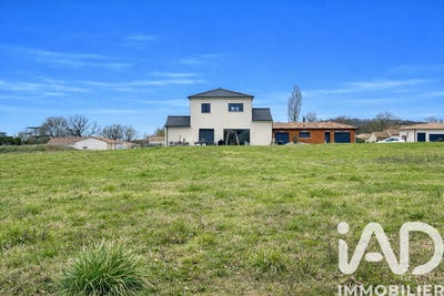 /international/fr/lasserre-languedoc-roussillon-310107182821/