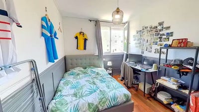 /international/fr/place-vincent-van-gogh-merignac-charente-310107321102/