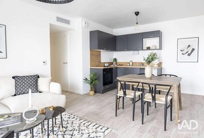 /international/fr/montaigu-pays-de-la-loire-310107674356/