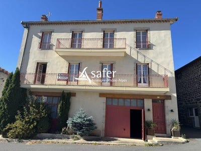 /international/fr/landos-auvergne-310104079682/