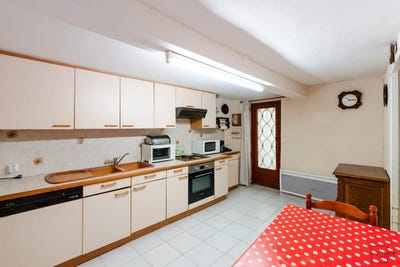 /international/fr/ornaisons-languedoc-roussillon-310109221879/