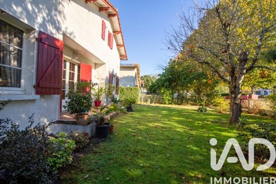 /international/fr/vielle-saint-girons-aquitaine-310103638014/