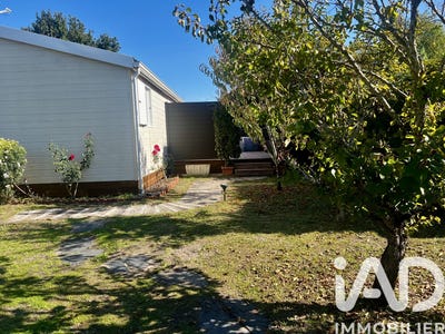 /international/fr/sainte-gemme-charente-310104857446/