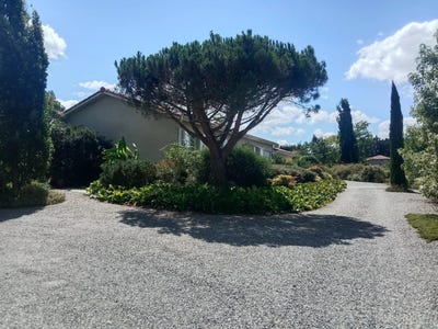 /international/fr/saint-marcet-midi-pyrenees-310101996987/