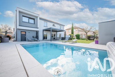 /international/fr/bousse-burgundy-310107524031/