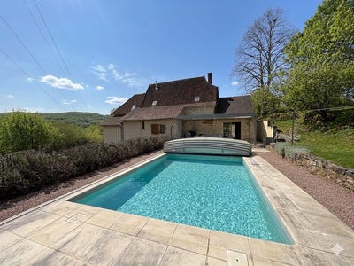 /international/fr/lissac-et-mouret-midi-pyrenees-310107562332/