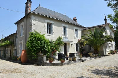 /international/fr/savigne-charente-310100578278/?lang=zh-tw