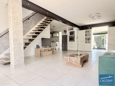 /international/fr/vauvert-languedoc-roussillon-310108593010/