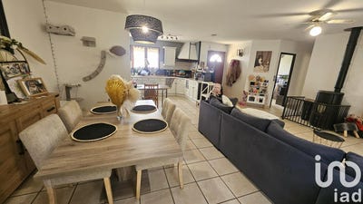 /international/fr/saint-pey-de-castets-aquitaine-310098202636/?lang=en