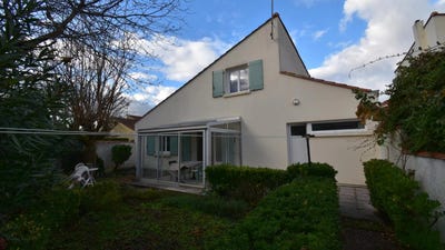 /international/fr/l-isle-d-espagnac-charente-310103810897/