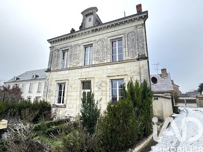 /international/fr/villentrois-centre-val-de-loire-310104593812/