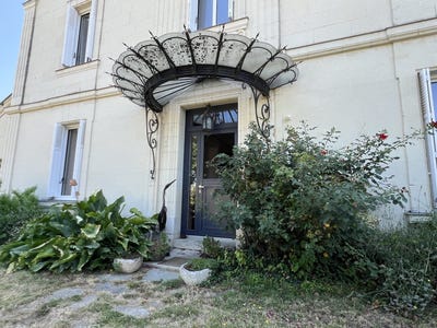 /international/fr/saumur-pays-de-la-loire-310108293181/