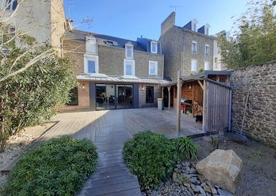 /international/fr/saint-malo-brittany-310107766457/
