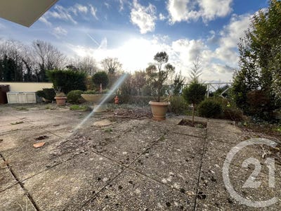 /international/fr/saint-pierre-du-perray-ile-de-france-120096717723/