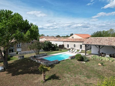 /international/fr/pujols-aquitaine-310106711034/