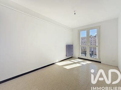 /international/fr/vaison-la-romaine-provence-alpes-cote-d-azur-310108592566/