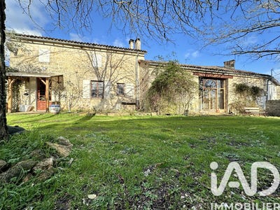 /international/fr/la-chapelle-pouilloux-charente-310105823951/
