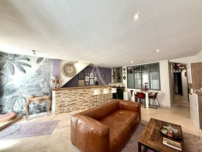 /international/fr/gigean-languedoc-roussillon-310110247289/