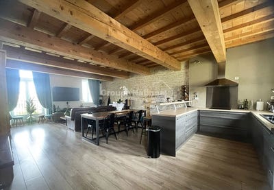 /international/fr/chateaurenard-provence-alpes-cote-d-azur-310099839494/