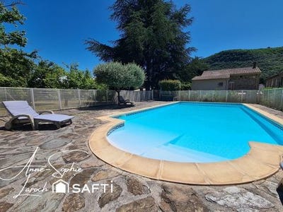/international/fr/besseges-languedoc-roussillon-310100830763/