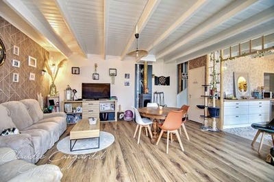 /international/fr/courcon-charente-310100460864/