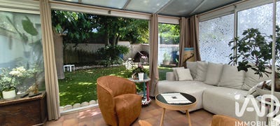 /international/fr/la-rochelle-franche-comte-310108428487/