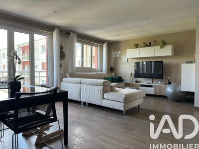 /international/fr/le-port-marly-ile-de-france-310107577592/
